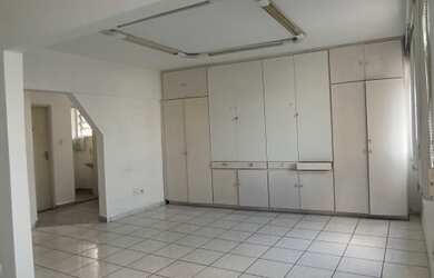 Imagem: O depósito possui 75m² de Área e está localizado em Centro