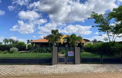 Imagem: A fazenda possui 230m² de Área e está localizado em Fronteira