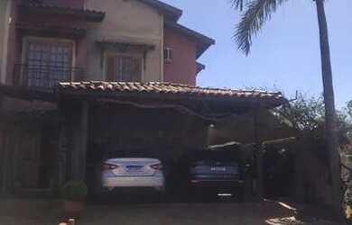 Imagem: Condomínio Paineiras, lindo sobrado, rico em detalhes, 3 quartos