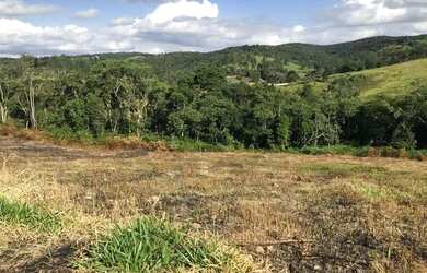 Imagem: O terreno possui 500m² de Área e está localizado em Jardim