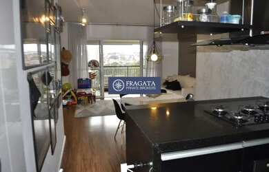 Imagem: O apartamento possui 2 Dormitórios, 2 Banheiros, 2 Vagas na