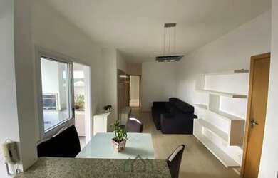 Imagem: O apartamento possui 2 Dormitórios, 2 Banheiros, 2 Vagas na