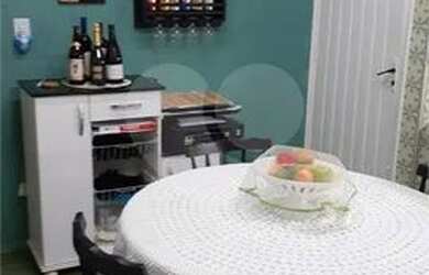 Imagem: A casa possui 2 Dormitórios, 2 Banheiros, 1 Vaga na garagem