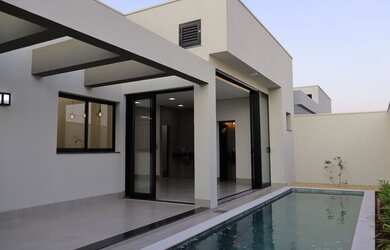 Imagem 8: Casa de condomínio para venda tem 187 metros quadrados com 3 quartos em Novo Mundo - Uberl