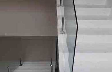 Imagem 11: CASA NOVA ALTO PADRÃO. Piscina, Churrasqueira, Área de serviçoeLareira