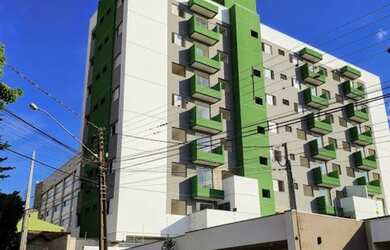 Imagem: O apartamento possui 2 Dormitórios, 1 Banheiro, 1 Vaga na garagem