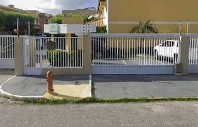 Imagem: A casa em condomínio possui 4 Dormitórios, 2 Banheiros, 1