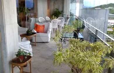 Imagem 2: Maravilhosa cobertura, em frente a praia da bica VP