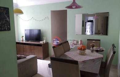 Imagem: O apartamento possui 3 Dormitórios, 1 Banheiro, 1 Vaga na garagem