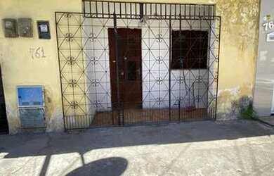 Imagem: A casa possui 2 Dormitórios, 1 Banheiro e 55m² de Área e