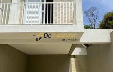 Imagem: A casa em condomínio possui 3 Dormitórios, 2 Banheiros, 3