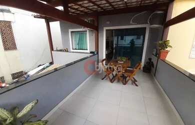 Imagem: A casa possui 3 Dormitórios, 1 Banheiro, 1 Vaga na garagem