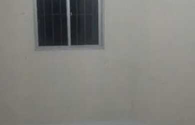 Imagem: A casa possui 2 Dormitórios, 2 Banheiros, 1 Vaga na garagem