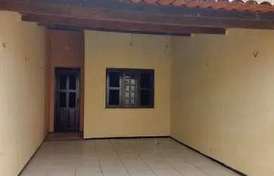 Imagem: A casa possui 2 Dormitórios, 1 Banheiro e 1 Vaga na garagem