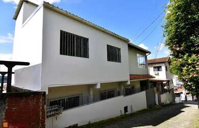 Imagem 1: Ampla casa residencial