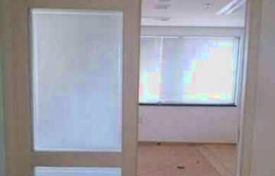 Imagem 4: Oportunidade. Ar-condicionado, 215m² de Áreae5 Vagas na garagem