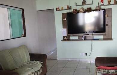 Imagem 2: Casa no Taiaman em UBERLÂNDIA - MG