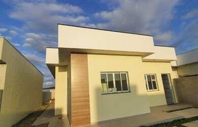 Imagem: A casa em condomínio possui 3 Dormitórios, 2 Banheiros, 2