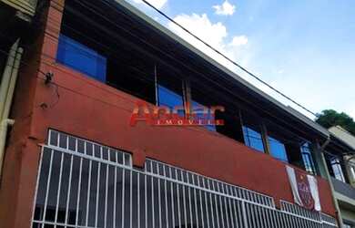 Imagem: A casa possui 2 Dormitórios, 1 Banheiro e 100m² de Área e