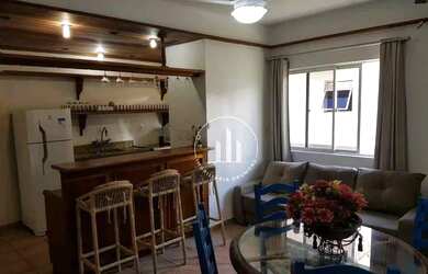 Imagem: O apartamento possui 1 Dormitório, 1 Banheiro, 1 Vaga na garagem