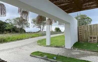 Imagem: O terreno possui 200m² de Área e está localizado em Trancoso