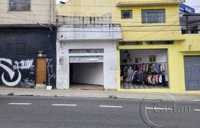 Imagem: O depósito possui 1 Vaga na garagem, 100m² de Área e está