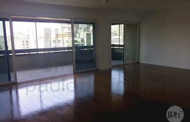 Imagem 5: Vista maravilhosa em frente a Praça Pereira Coutinho