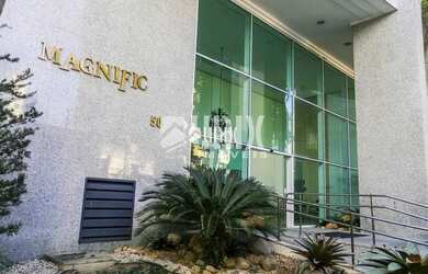 Imagem: O apartamento possui 4 Dormitórios, 5 Banheiros, 3 Vagas na