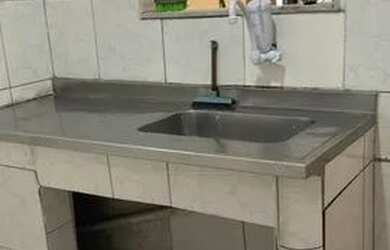 Imagem: A casa possui 1 Dormitório, 1 Banheiro, 30m² de Área e está