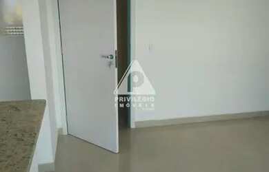 Imagem: O apartamento possui 2 Dormitórios, 1 Banheiro, 57m² de Área