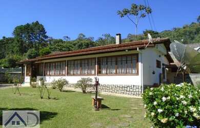 Imagem 2: Casa para Venda em Nova Friburgo, FAZENDA BELA VISTA, 4 dormitórios, 1 suíte, 3 banheiros