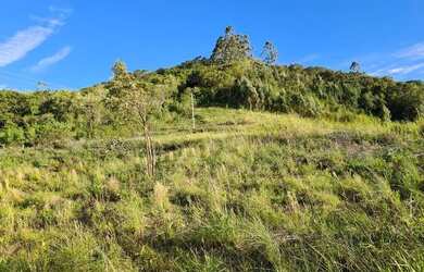 Imagem: A fazenda possui 4.000m² de Área e está localizado em Caraá