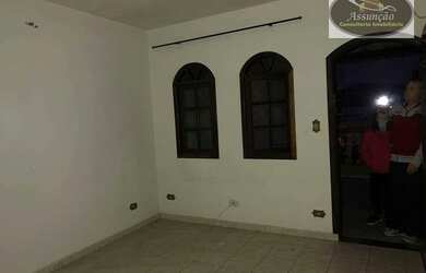 Imagem: A casa possui 2 Dormitórios, 2 Banheiros, 1 Vaga na garagem