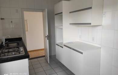 Imagem: O apartamento possui 3 Dormitórios, 3 Banheiros, 2 Vagas na