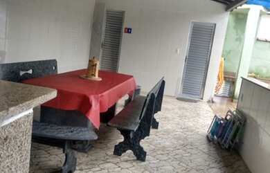 Imagem 12: Casa. 373m² de Área, 5 Vagas na garageme3 Dormitórios