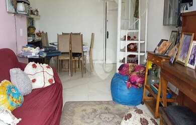 Imagem: A casa em condomínio possui 5 Dormitórios, 4 Banheiros, 3