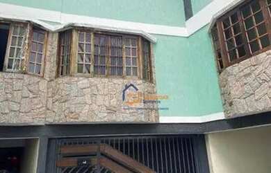 Imagem: A casa possui 3 Dormitórios, 3 Banheiros, 2 Vagas na garagem