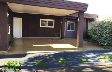 Imagem: A casa em condomínio possui 3 Dormitórios, 2 Banheiros, 2