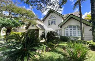 Imagem 2: Alphaville 12 Casa com 4 dormitórios