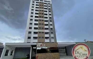 Imagem: O apartamento possui 1 Dormitório, 1 Banheiro, 1 Vaga na garagem