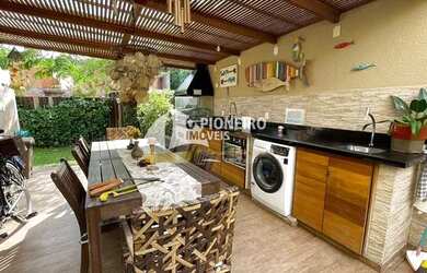 Imagem: A casa em condomínio possui 4 Dormitórios, 4 Banheiros, 2