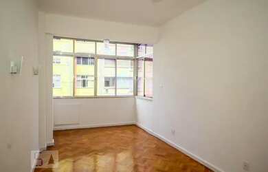 Imagem: O apartamento para alugar possui 1 Dormitório, 1 Banheiro e