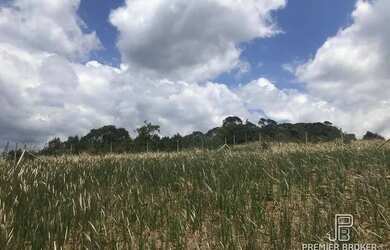 Imagem: O terreno possui 630m² de Área e está localizado em Pessegueiros