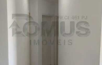 Imagem: O apartamento à venda possui 2 Dormitórios, 1 Banheiro, 1