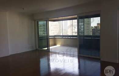 Imagem 3: Vista maravilhosa em frente a Praça Pereira Coutinho