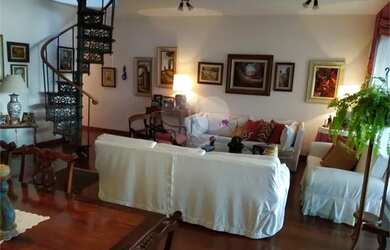 Imagem 7: Maravilhosa cobertura, em frente a praia da bica VP