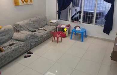 Imagem: A casa e possui 2 Dormitórios, Suítes, 4 Banheiros, 2 Vagas