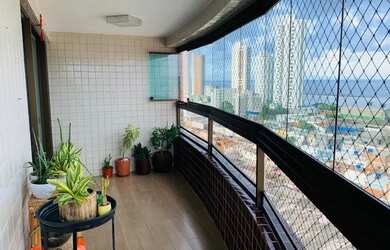 Imagem: O apartamento possui 4 Dormitórios, 4 Banheiros, 2 Vagas na