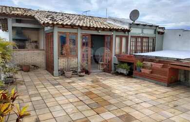 Imagem 4: Maravilhosa cobertura, em frente a praia da bica VP