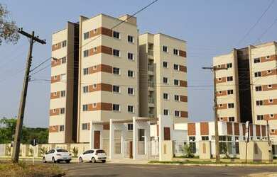 Imagem: O apartamento possui 2 Dormitórios, 1 Banheiro, 2 Vagas na